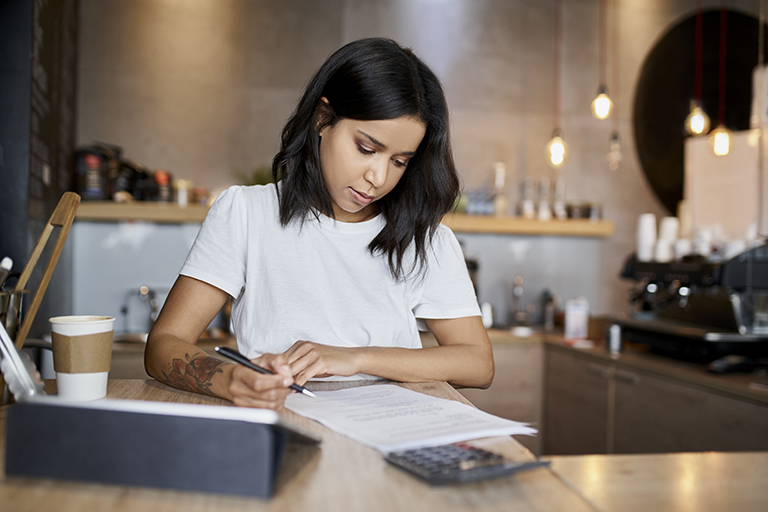 Make Tax Season Easier: Filing Early & Smart Savings